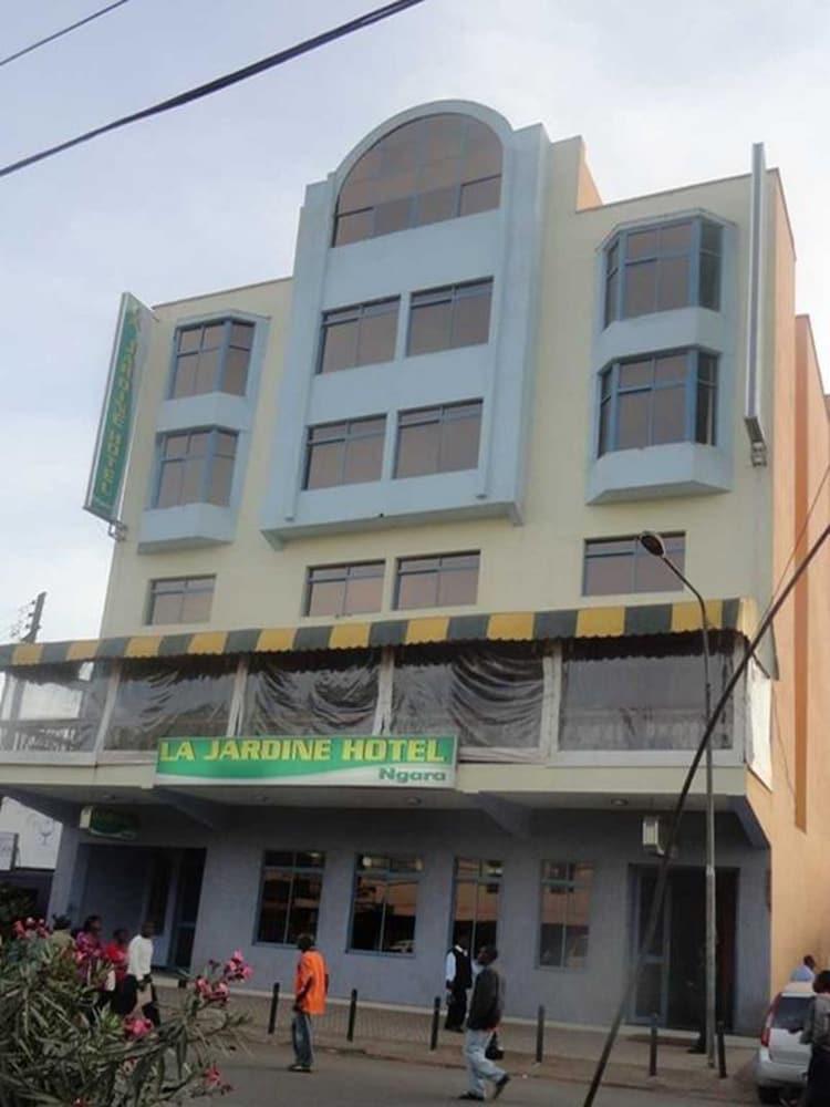 ลา จาร์ดีน โฮเต็ล Bed & Breakfast ไนโรบี ภายนอก รูปภาพ