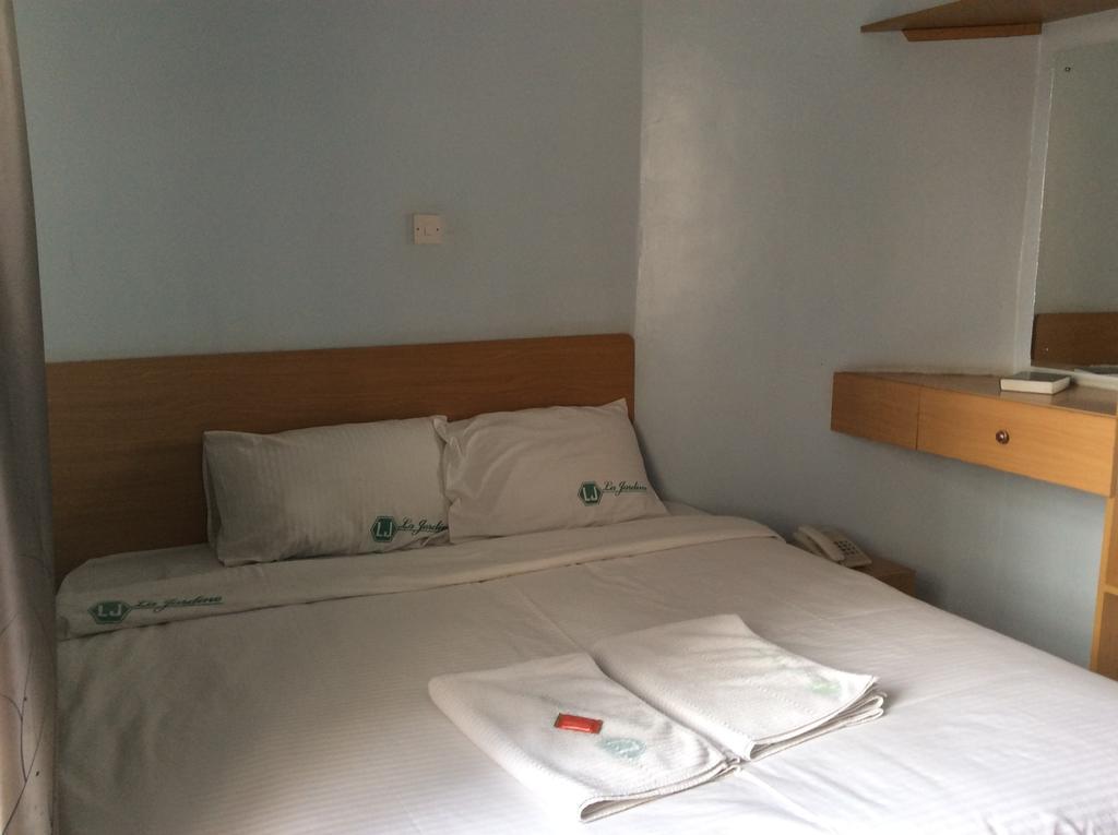 ลา จาร์ดีน โฮเต็ล Bed & Breakfast ไนโรบี ภายนอก รูปภาพ