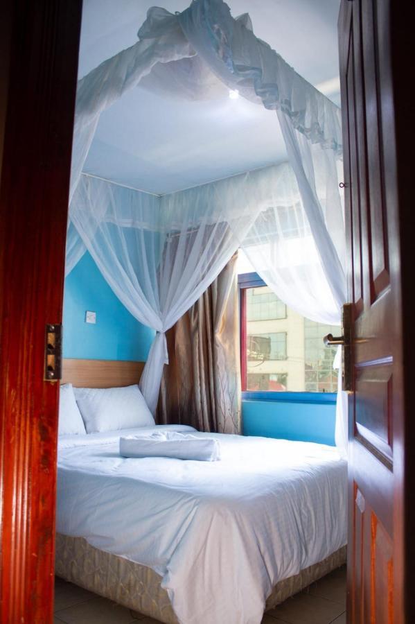 ลา จาร์ดีน โฮเต็ล Bed & Breakfast ไนโรบี ภายนอก รูปภาพ
