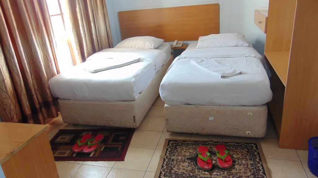 ลา จาร์ดีน โฮเต็ล Bed & Breakfast ไนโรบี ภายนอก รูปภาพ