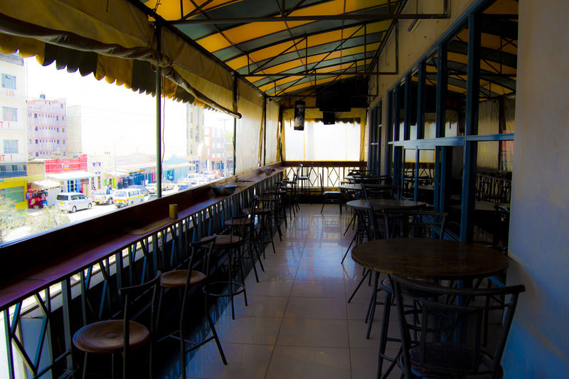 ลา จาร์ดีน โฮเต็ล Bed & Breakfast ไนโรบี ภายนอก รูปภาพ