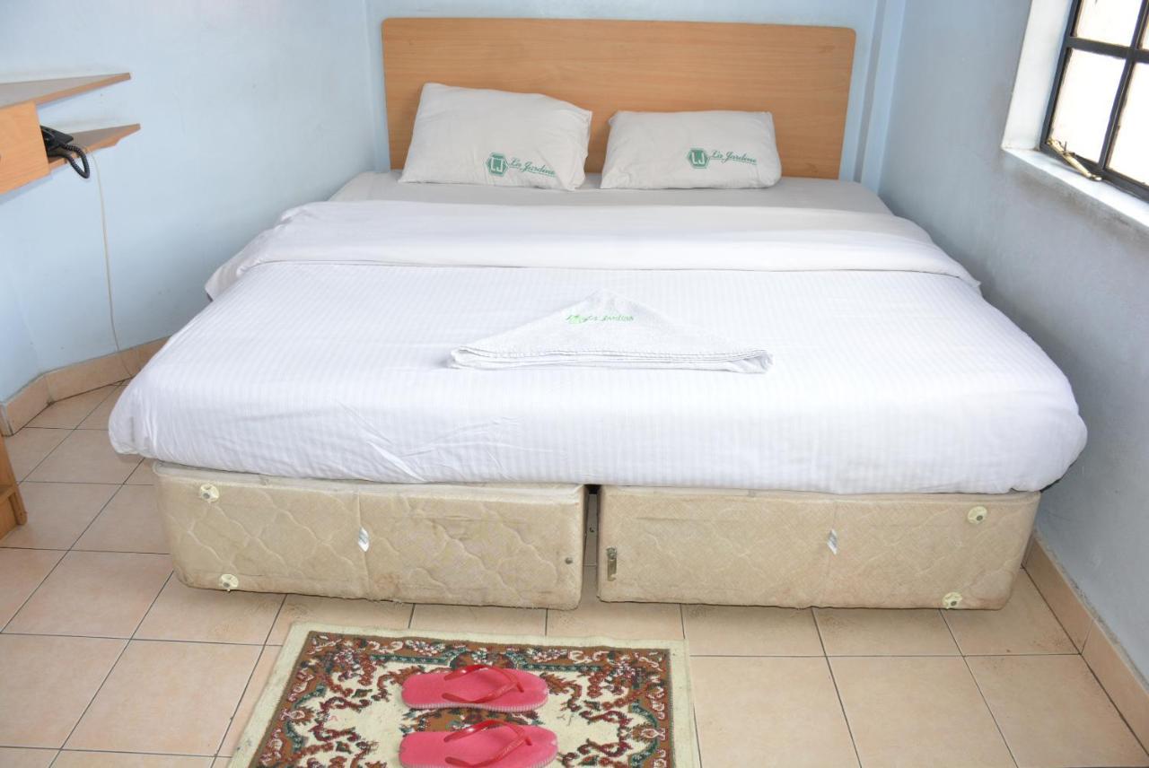 ลา จาร์ดีน โฮเต็ล Bed & Breakfast ไนโรบี ภายนอก รูปภาพ