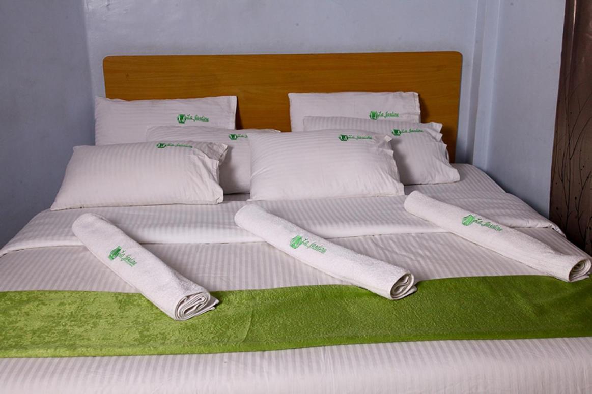 ลา จาร์ดีน โฮเต็ล Bed & Breakfast ไนโรบี ภายนอก รูปภาพ